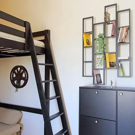 Centocelles Flat By Domusdimore *