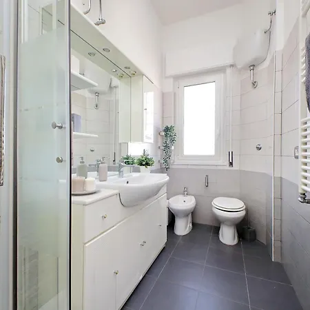 Centocelles Flat By Domusdimore Apartament