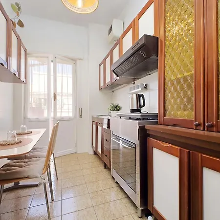 Centocelles Flat