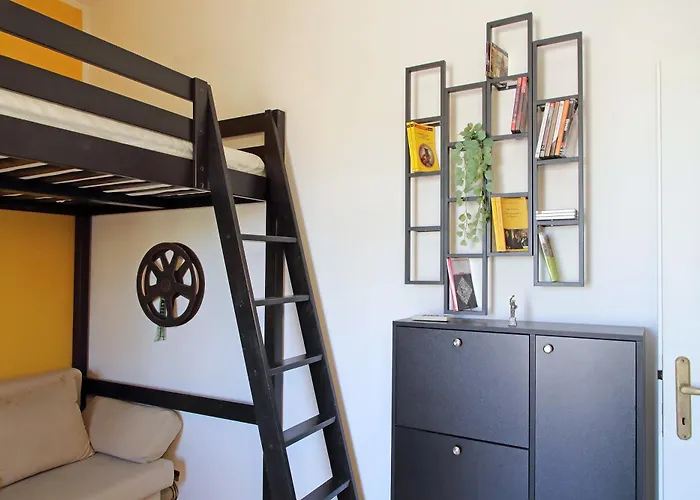 Centocelles Flat By Domusdimore *