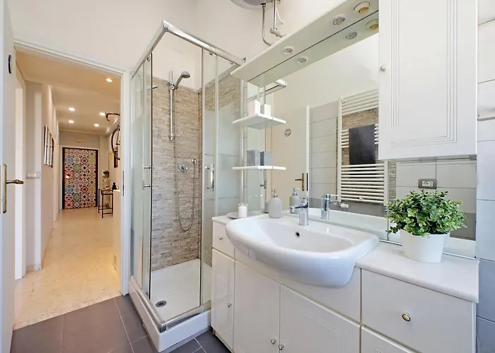 Centocelles Flat By Domusdimore *