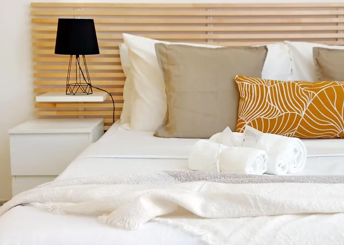 Centocelles Flat By Domusdimore